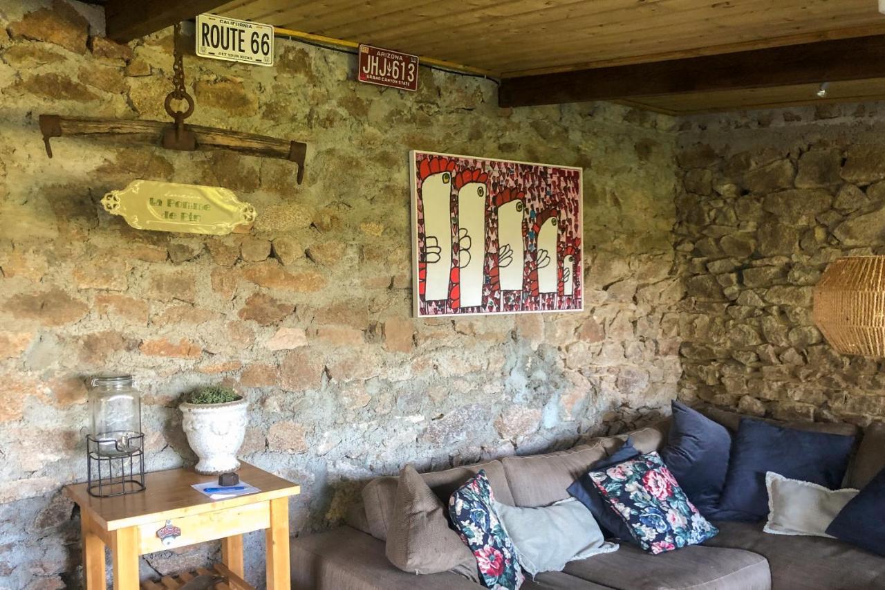 Domaine La Pomme De Pin Acomodação com café da manhã Louroux-de-Beaune Exterior foto